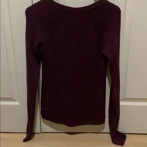 COPY - Lululemon burgundy long sleeves - Picture 2 of 4